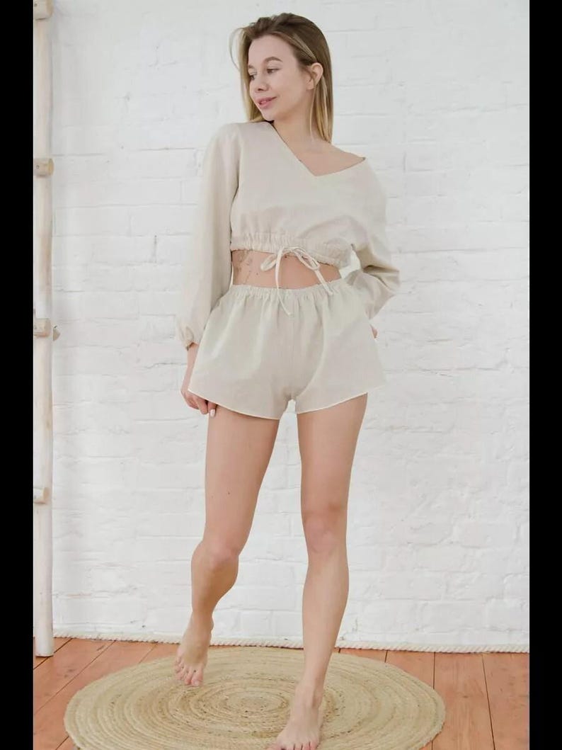 Linen Set Women, Long Sleeve V Neck Crop Top and Shorts, Linen Loungewear, Comfortable Housewear Pajama Outfit