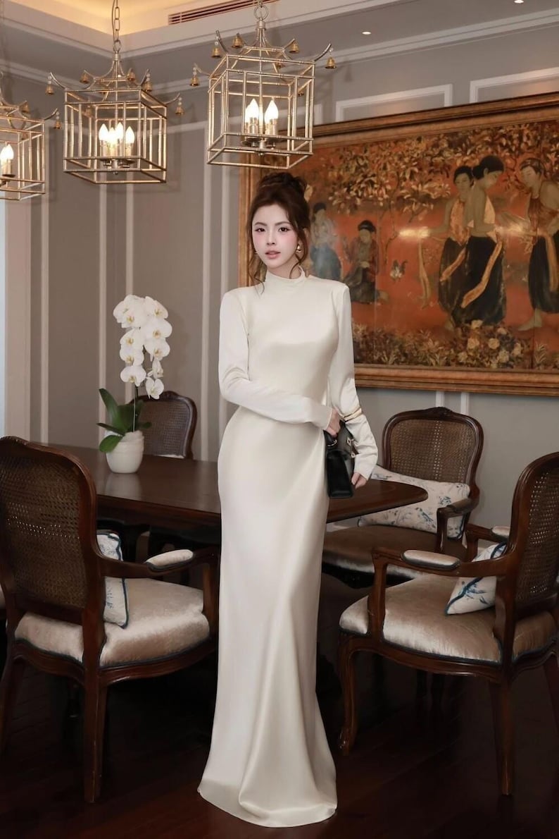 Elegant Long Sleeve Silk Evening Gown with Open Back, Satin Dress for Formal, Party & Wedding Events