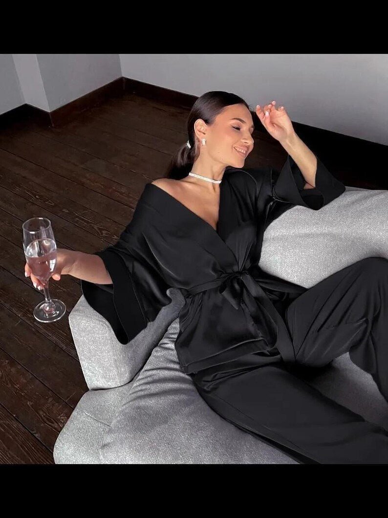 Wrap Kimono Silk Pajama Set, Satin Loungewear Set, Bridesmaid Getting Ready Outfit, Luxury Sleepwear, Wedding Morning Gift